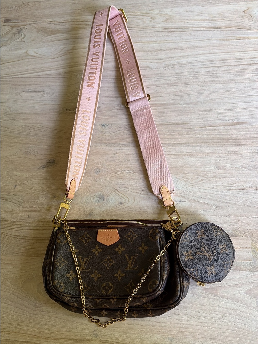 Louis Vuitton Monogram Multi Pochette with Pink Logo Strap